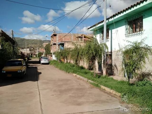 EN VENTA TERRENO EN URB. TUPAC AMARU - CALLE VENTURA MOJARRAS - 1
