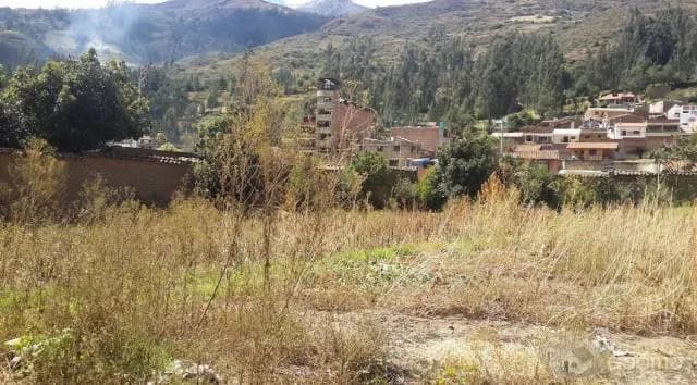 Alquiler de terreno en zona comercial para empresas - 1