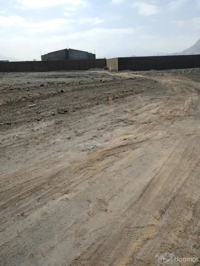 Vendo Terreno frente Panameicana cerca Ovalo Huanchaco  ideal para Empresas, industrias, exhibición de vehiculos - 1