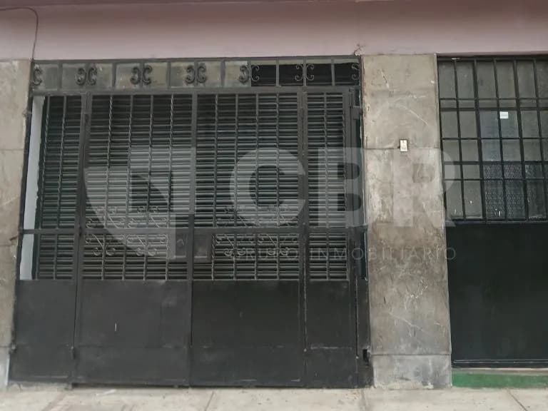 ALQUILER LOCAL COMERCIAL EN LA VICTORIA - 1