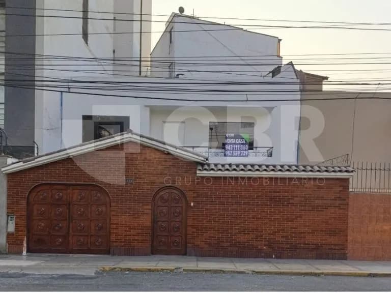 VENTA CASA EN PUEBLO LIBRE - 1