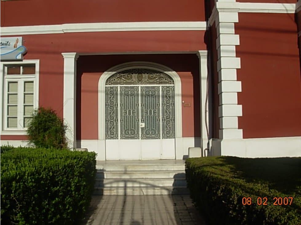 VENTA DE CASONA EN YANAHUARA A 1/2 CUADRA DE LA AV. EJERCITO - 1