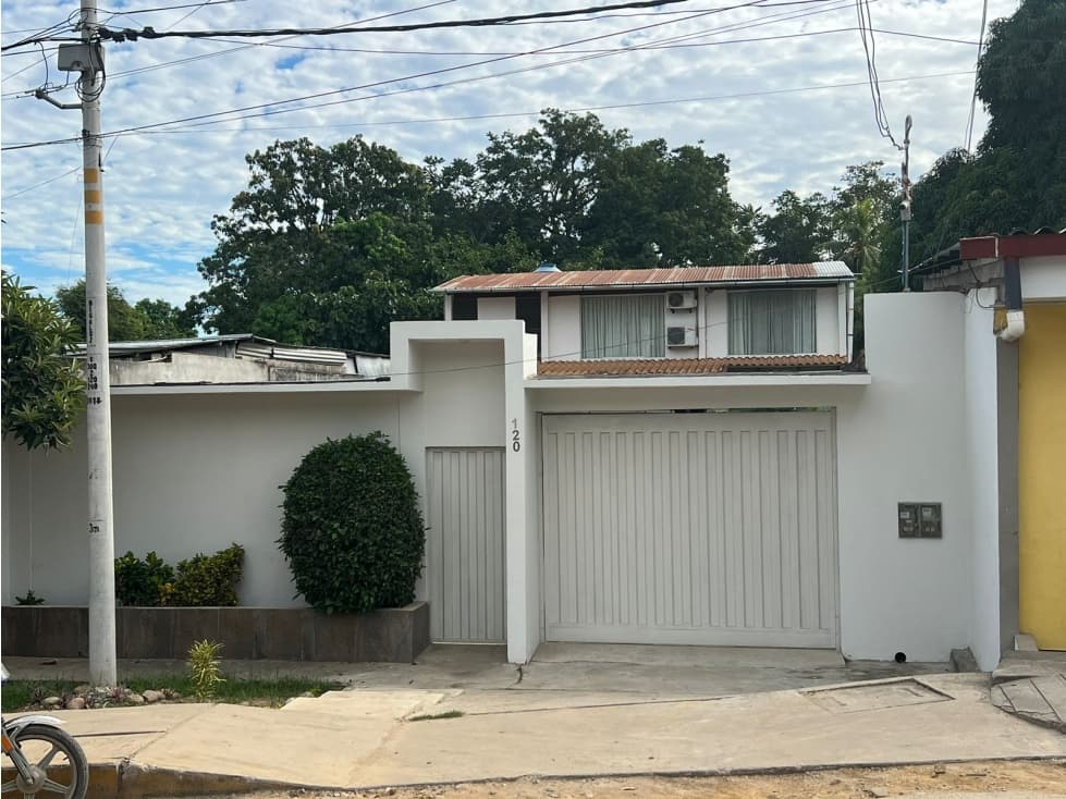 Banda de Shilcayo - Casa en Alquiler - Centrico - 1