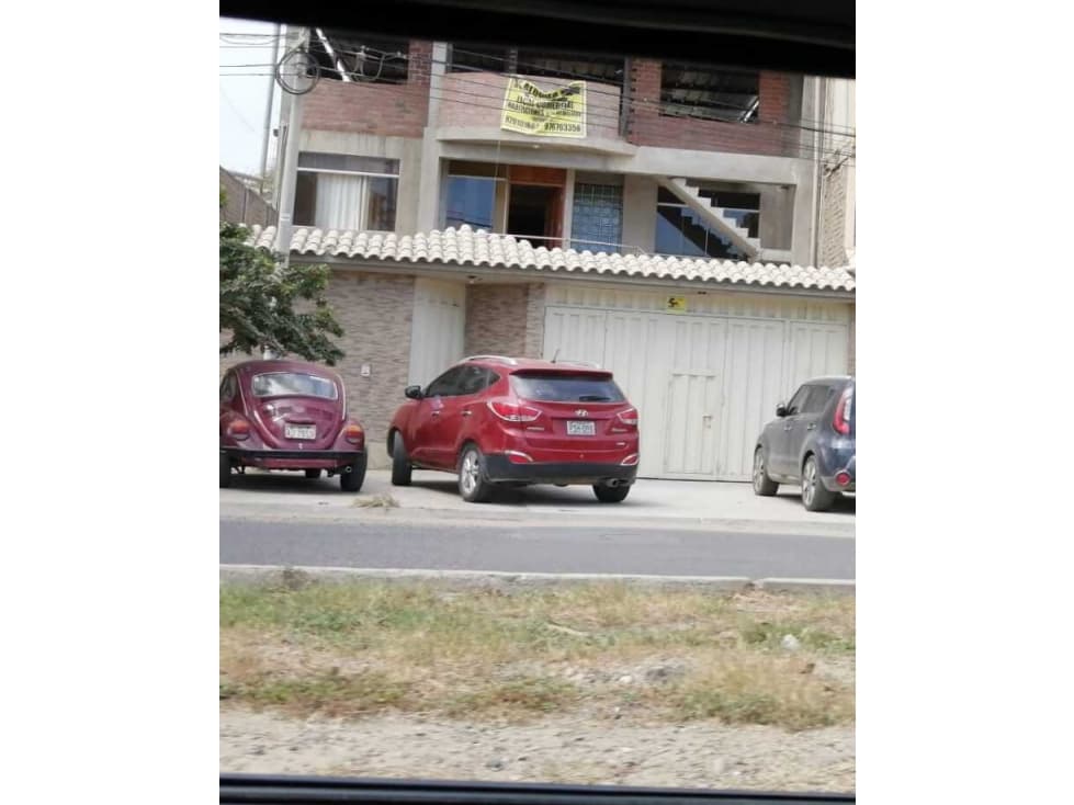 ALQUILO LOCAL COMERCIAL EN AV. IRAZOLA DE CASTILLA - PIURA - 1