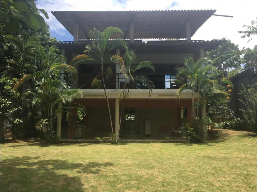 Comoda Casa en Alquiler - 1