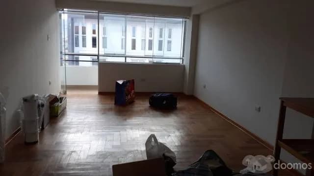 Vendo Amplio departamento en Manuel Prado con balcón y patio, 115 m2 - 1