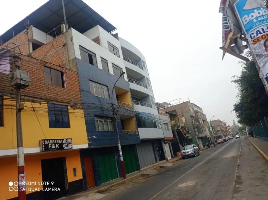 OCASIÓN!! VENDO EDIFICIO EN SAN MARTIN DE PORRES- COSTADO DE MEGAPLAZA - 1