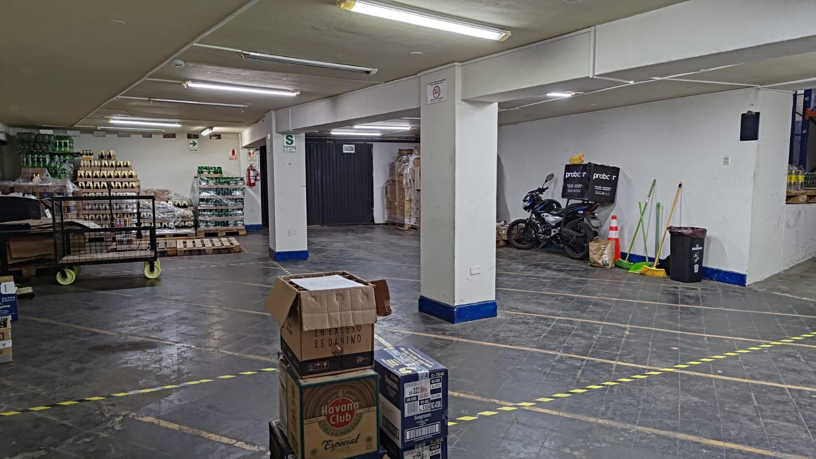 Ocasión Vendo Local Comercial, Almacen o Terreno en Jiron Zafiros 27, La Victoria - 1