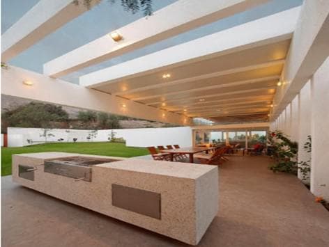 Casa en Venta en Chaclacayo - 1