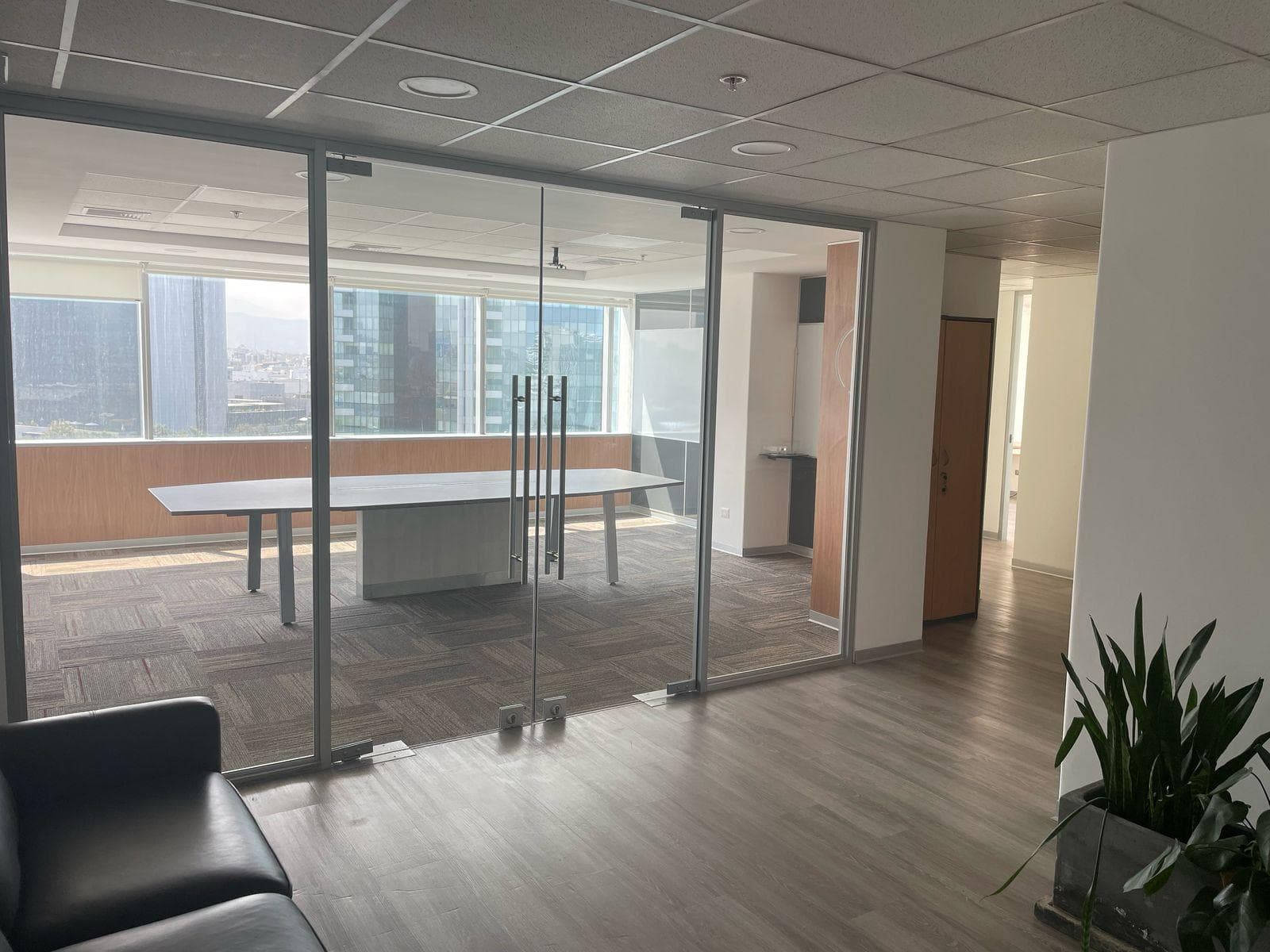 Oficina Implementada 800 m2 - alquiler - San Isidro - 1