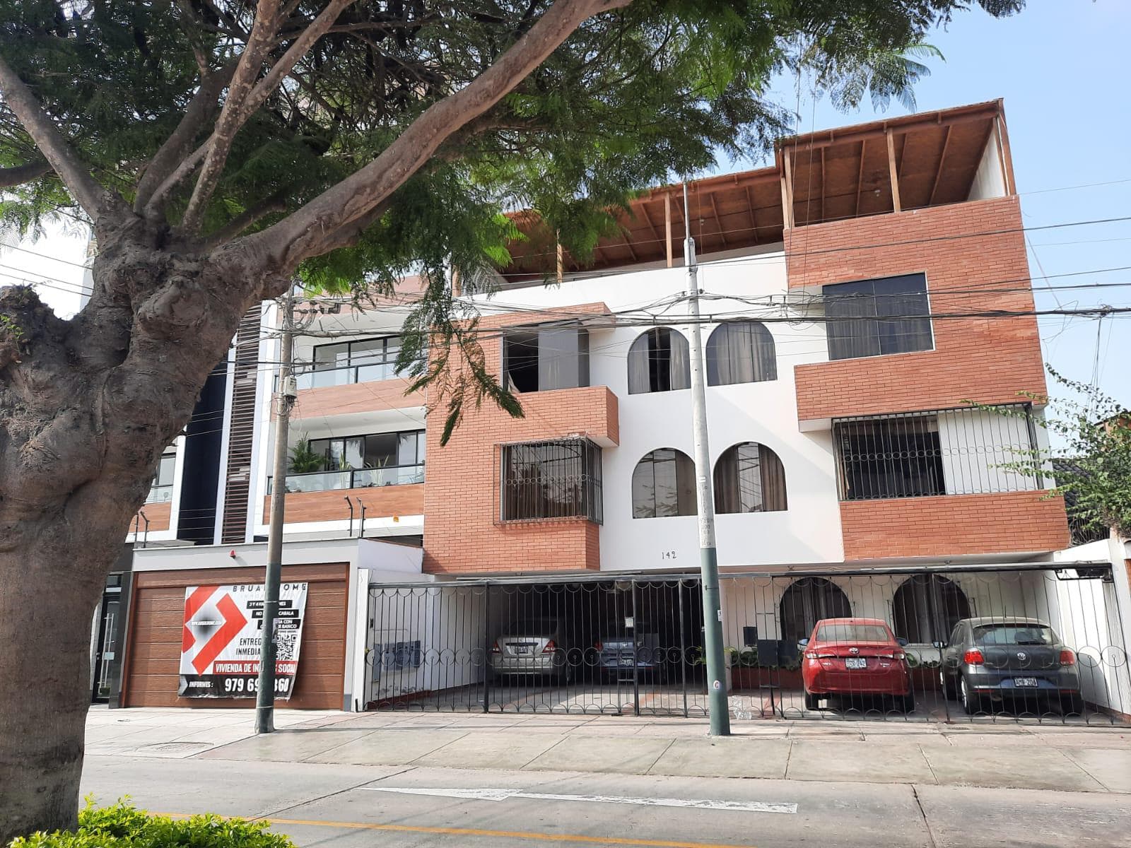 Bajó de precio! Departamento en San Borja, 3 dormitorios servicio - 1