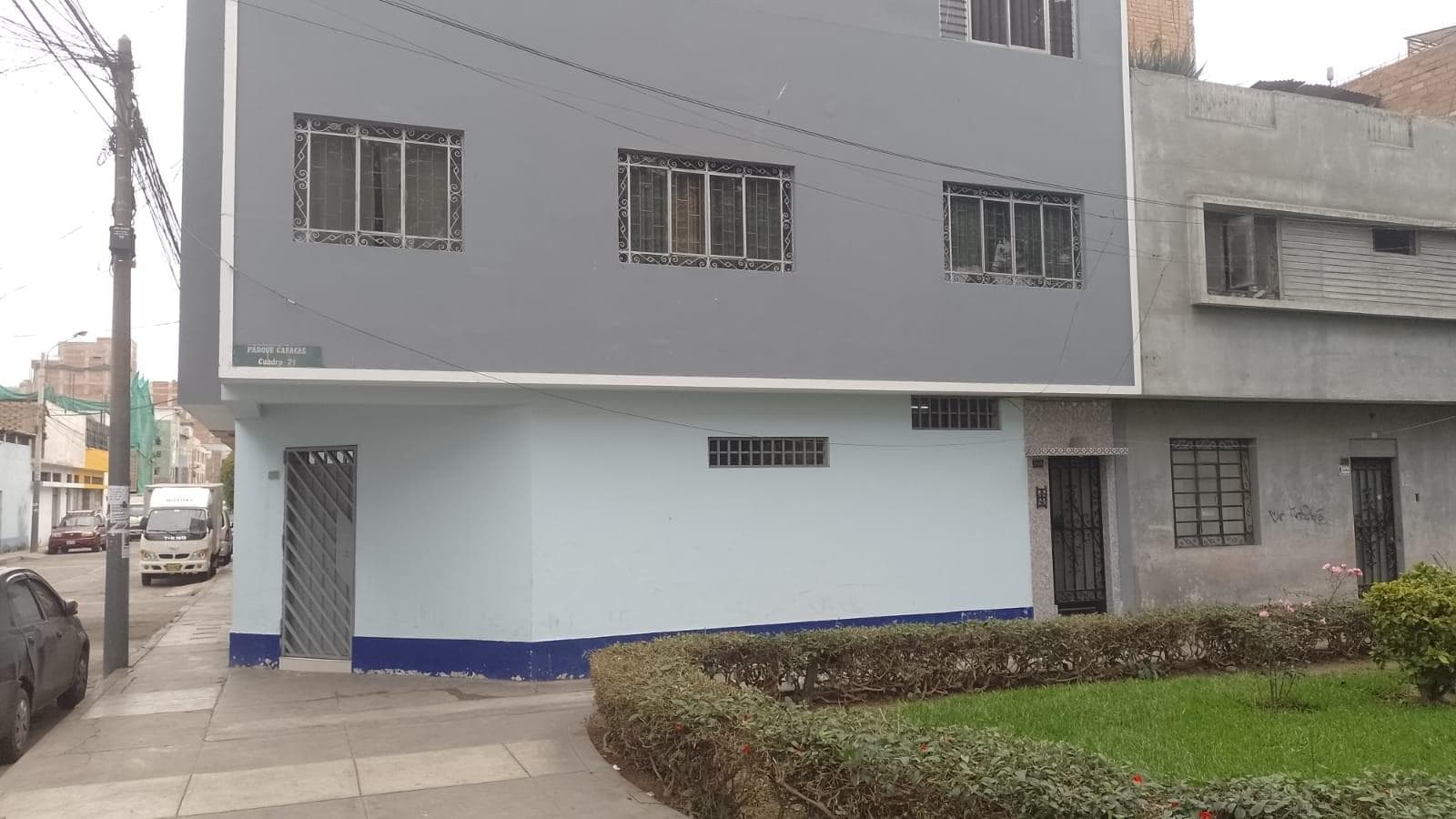 Oficina en Venta Primer Piso - 1