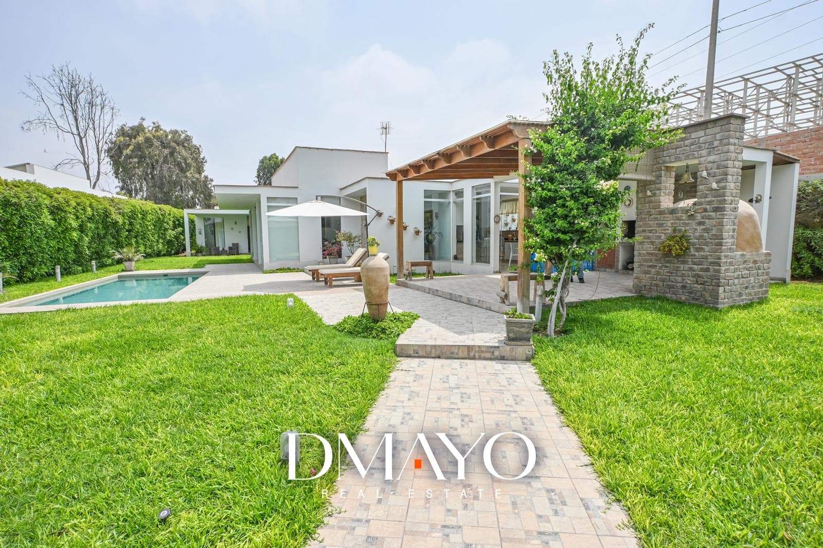 SE VENDE ESPECTACULAR CASA EN CONDOMINIO PASO CHICO-LURÍN 1000 m2 - 1