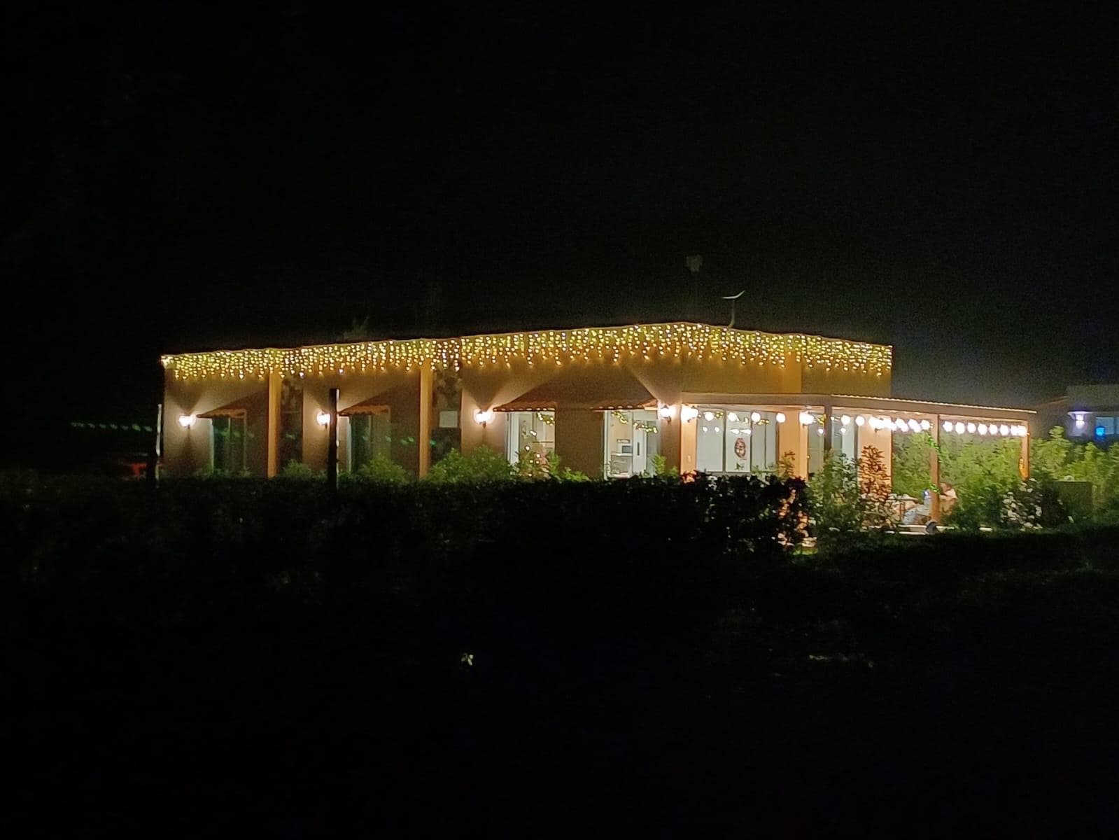 Se vende moderna casa de campo ubicada en el hermoso condominio Huanchuy. - 1