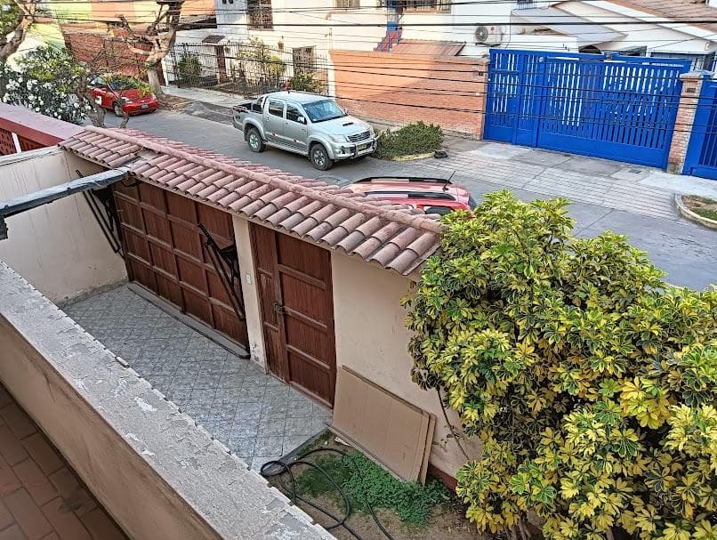 Casa en venta a pasos de Parque Quiñones San Miguel - 1