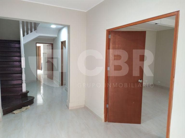 VENTA CASA EN JESUS MARIA - 1