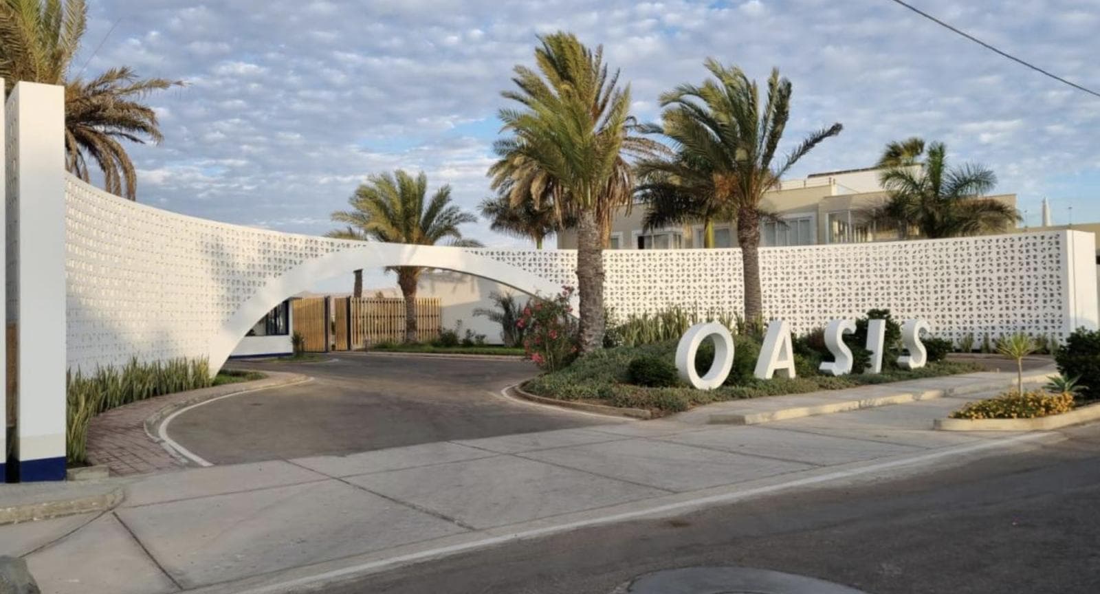 Oportunidad REMATO US$ 119,000 Terreno - CONDOMINIO OASIS Bahia de PARACAS 635m2 -Exclusivo - 1