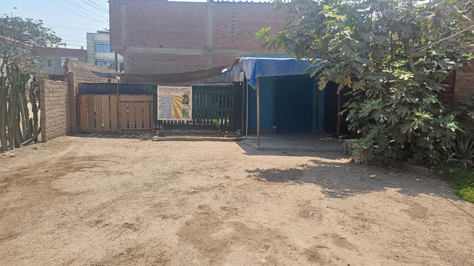 Terreno a la Venta en Comas - 1