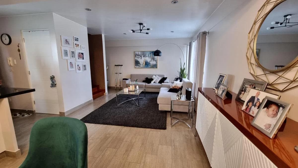 VENDO DUPLEX DE 248 m² 4 DORMITORIOS EN SAN BORJA - 1