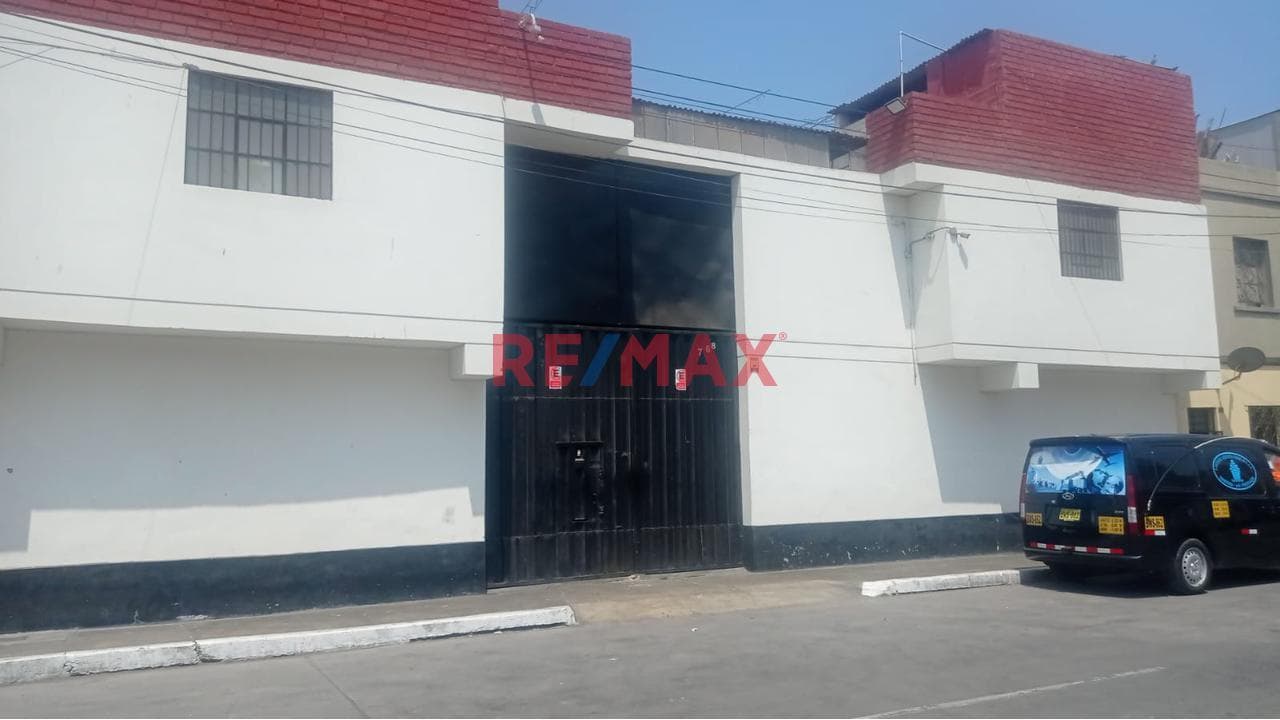 Vendo Local Comercial En El Callao - 1