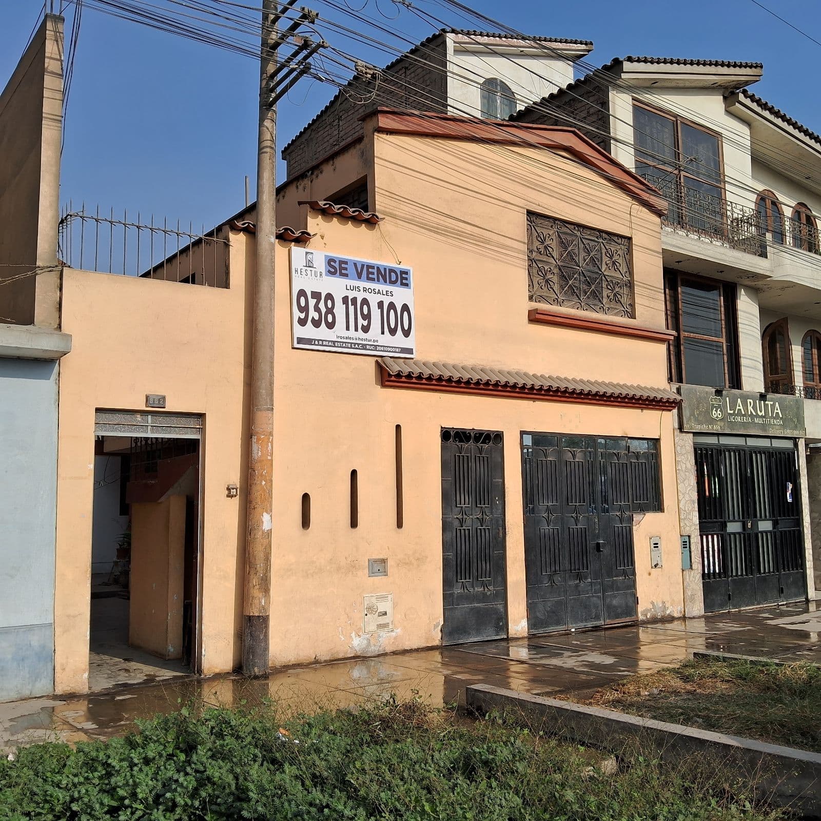 Casa en MZ A LOTE N°11, URBANIZACIÓN EL PINAR COMAS - 1