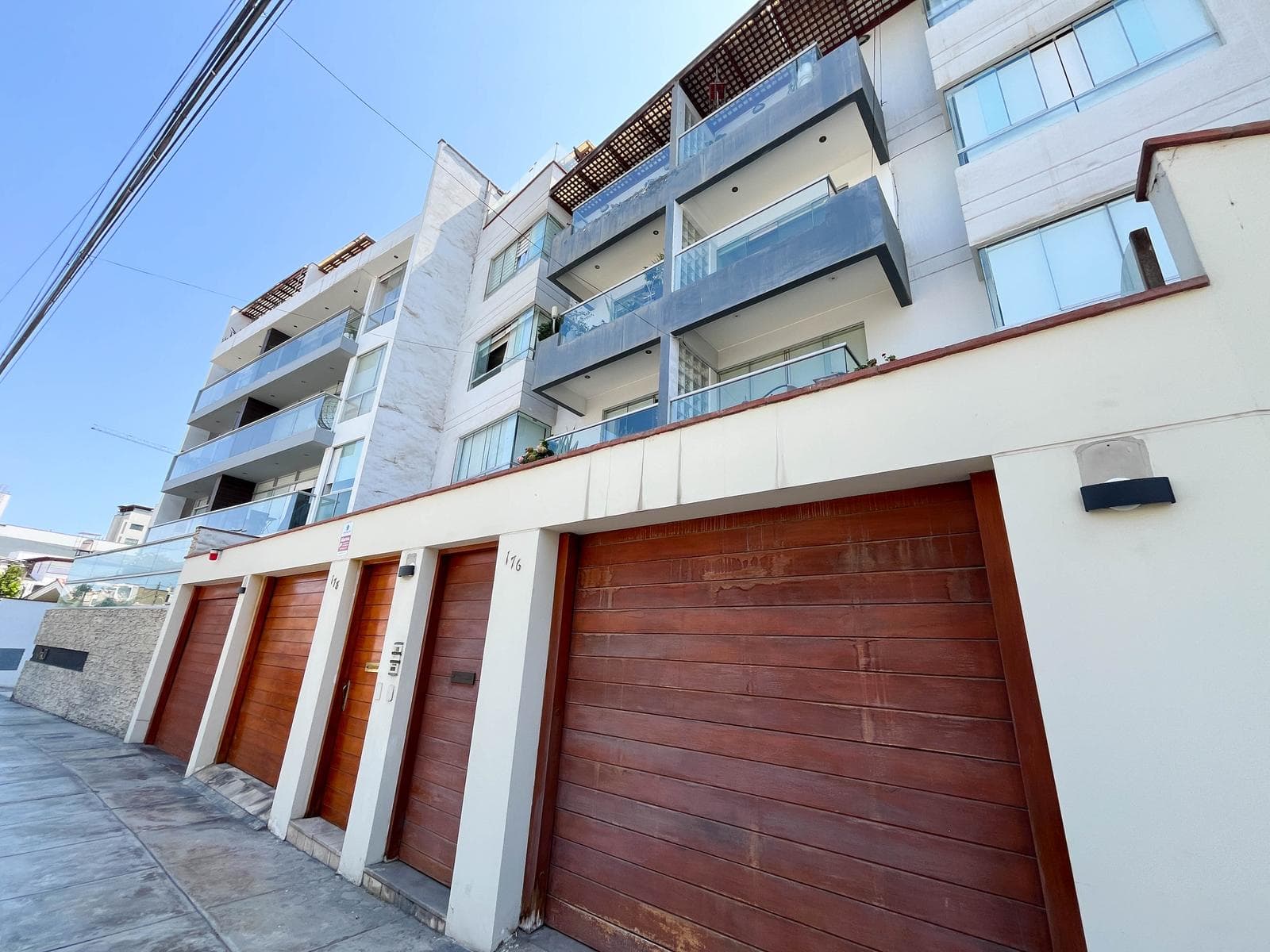 Departamento en Calle 31 - San Borja, ingreso independiente - 1