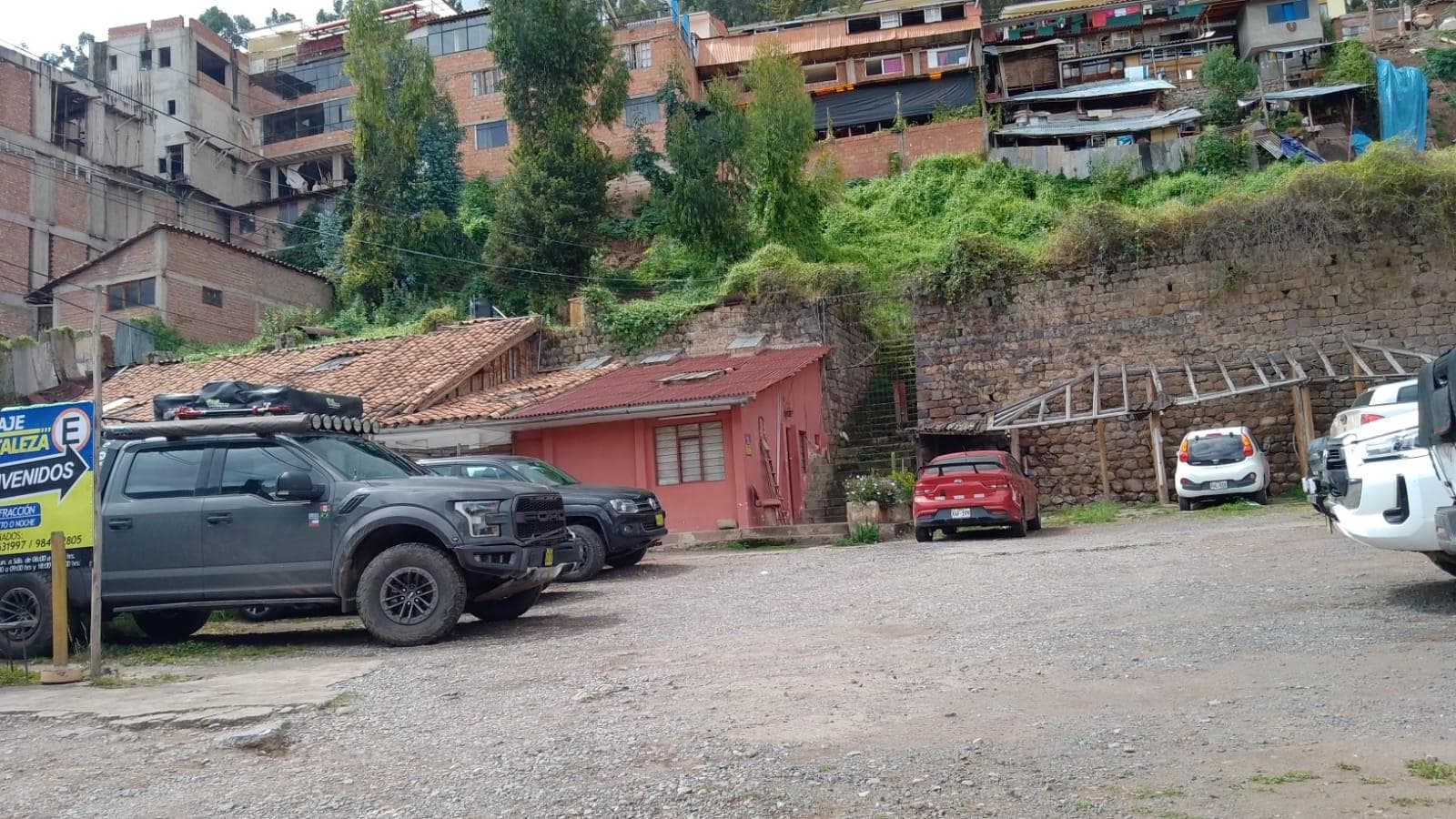 Vendo Terreno a 1 cuadra de la Plaza de Armas Av Saphi 6, Cusco - 1