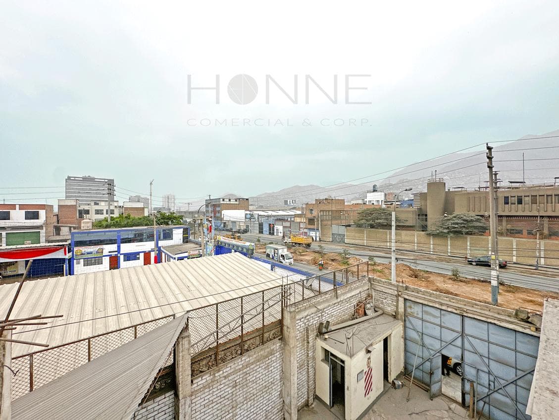 Almacén en Independencia - 1