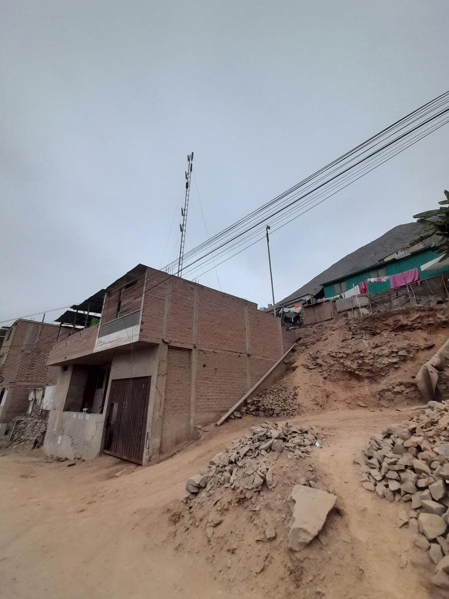 VENTA DE TERRENO EN COMAS - 1