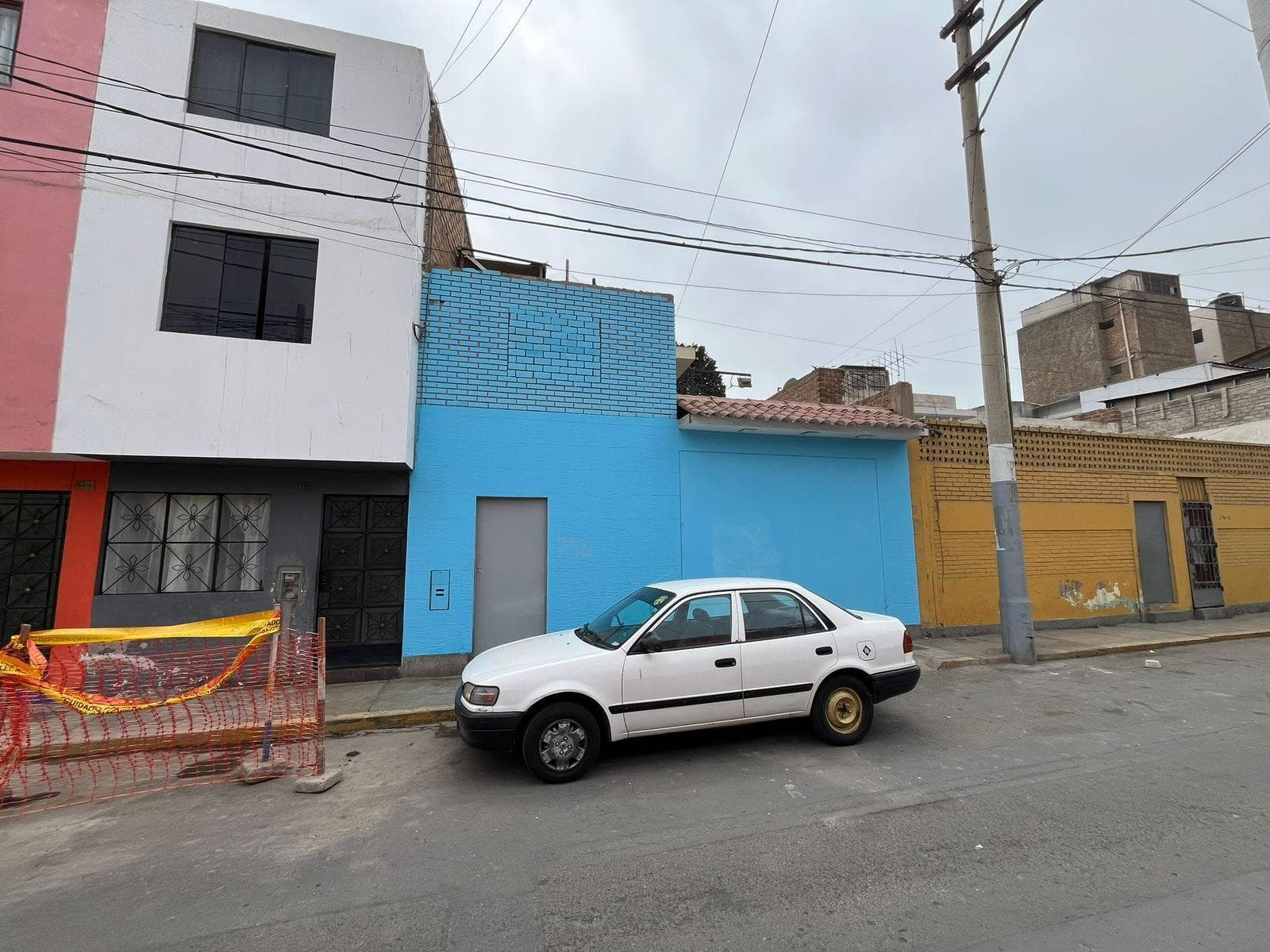 SE ALQUILA LOCAL A 2 CUADRAS DEL MALECON GRAU EN EL DISTRITO DE CHORRILLOS - 1