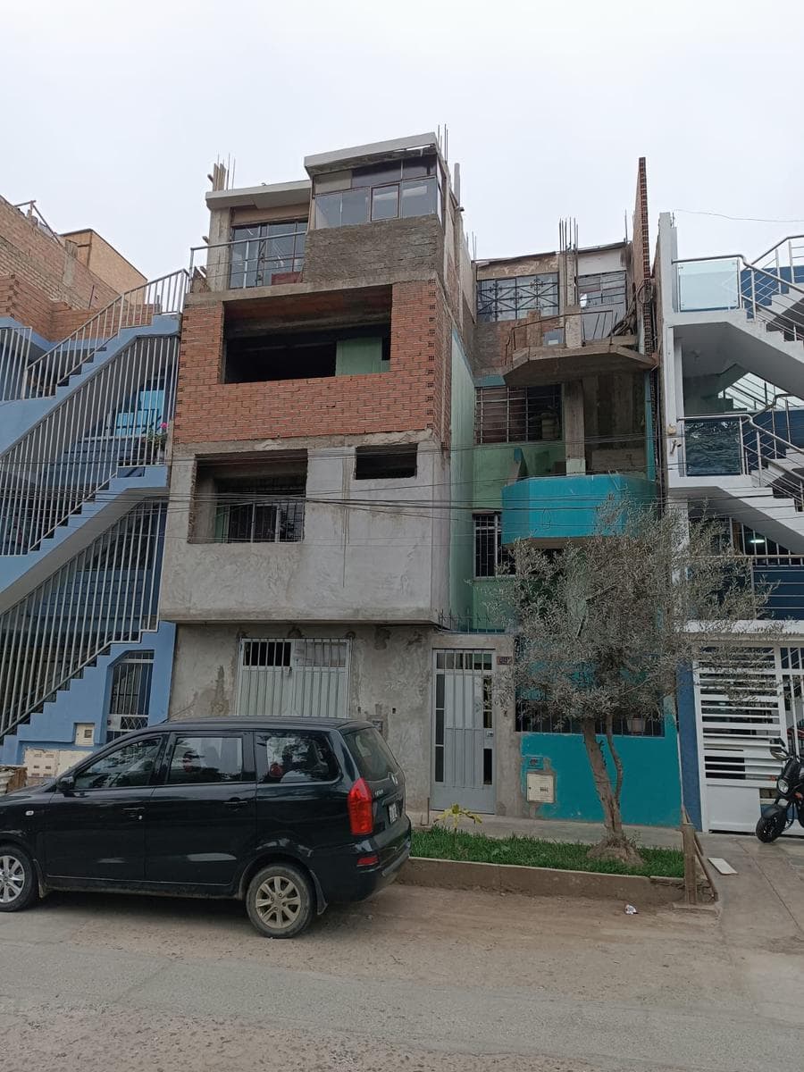 Se Alquila Local O Almacen 1Er Piso En Los Olivos - 1