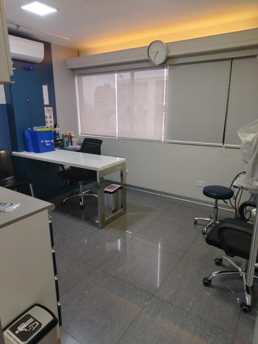 Oficina en Miraflores - 1