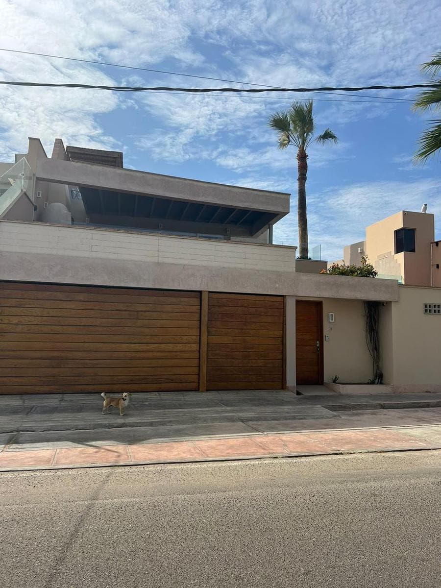 Casa DE PLAYA EN VENTA EL GOLF DE PARACAS KM 231 - 1