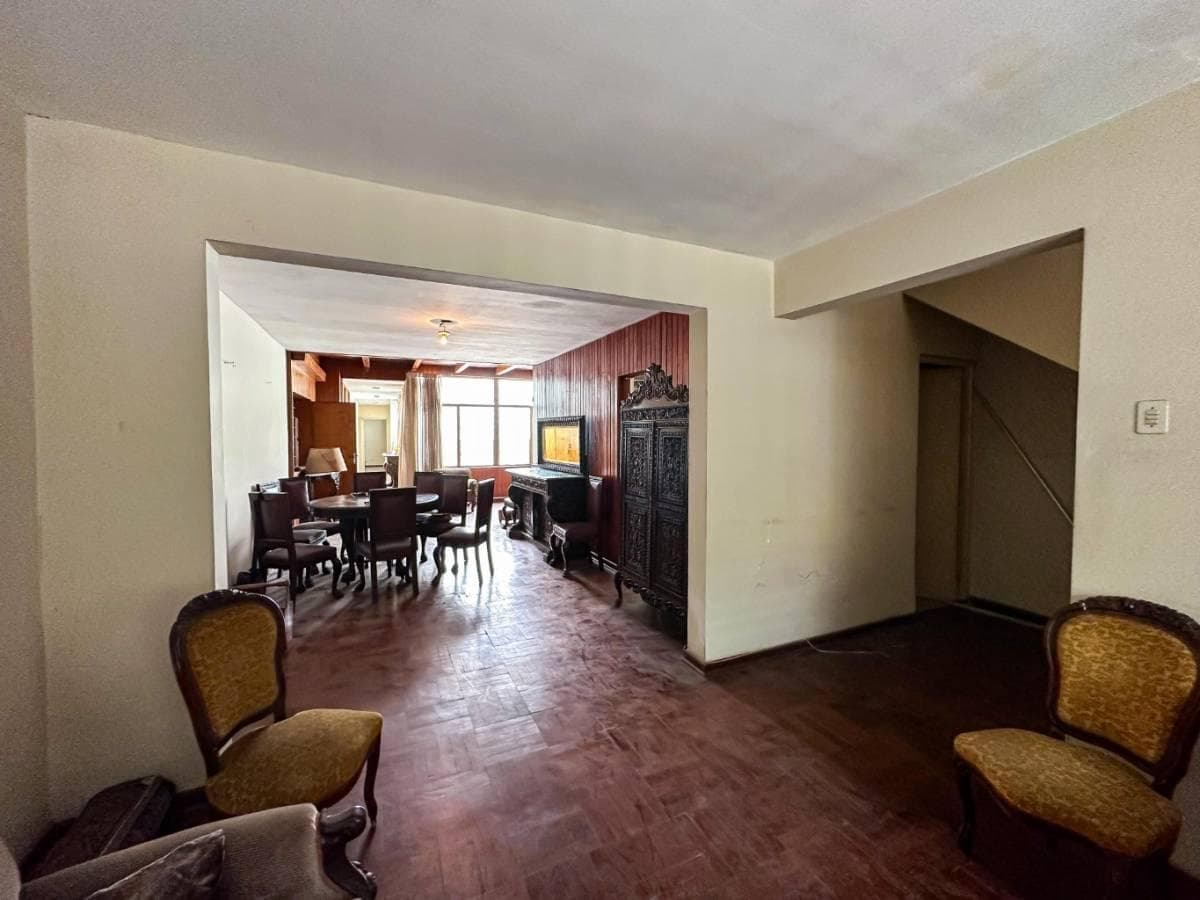 SE VENDE CASA COMO TERRENO - 1