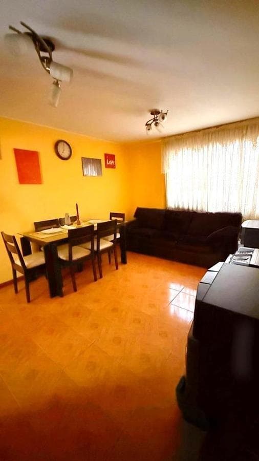 Venta de Departamento en La Perla ID: 3 9 2 6 9 - 1