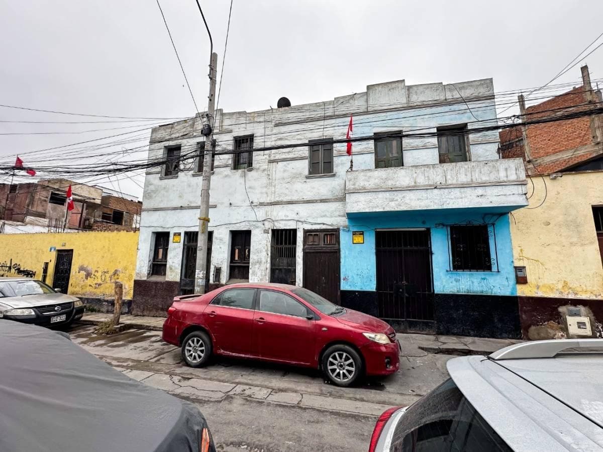 SE VENDE TERRENO RESIDENCIAL EN BREÑA, ( Casa antigua) ID: 3 3 2 9 0 - 1