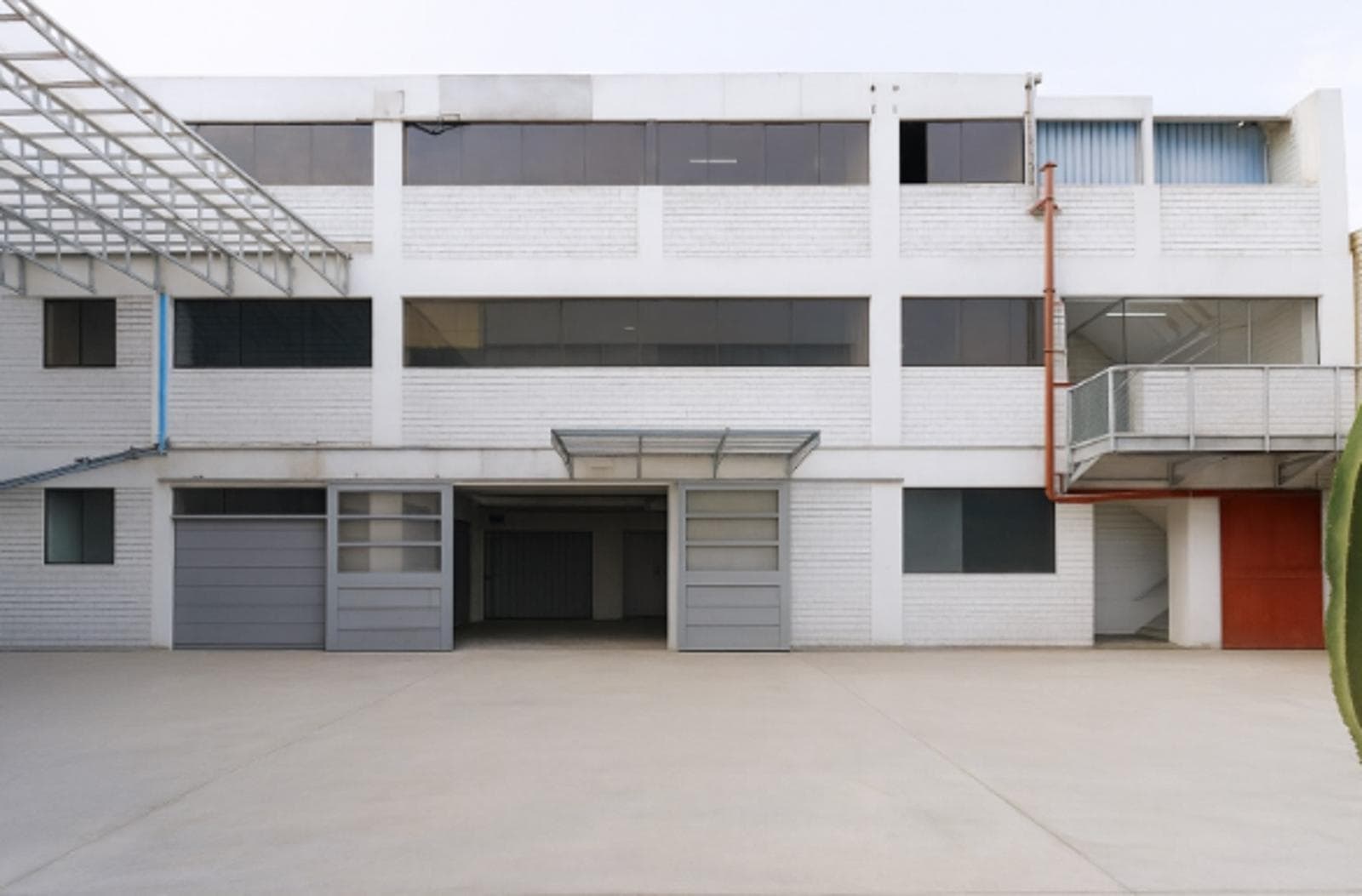 Local Industrial 984 m2 - venta - Breña - 1