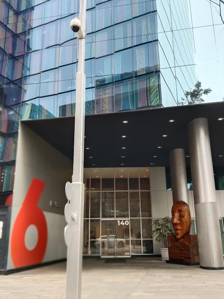 Alquilo Local Comercial Centro Empresarial Real - 1