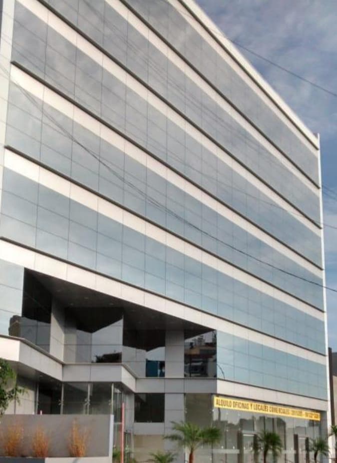 Local en San Isidro - 1