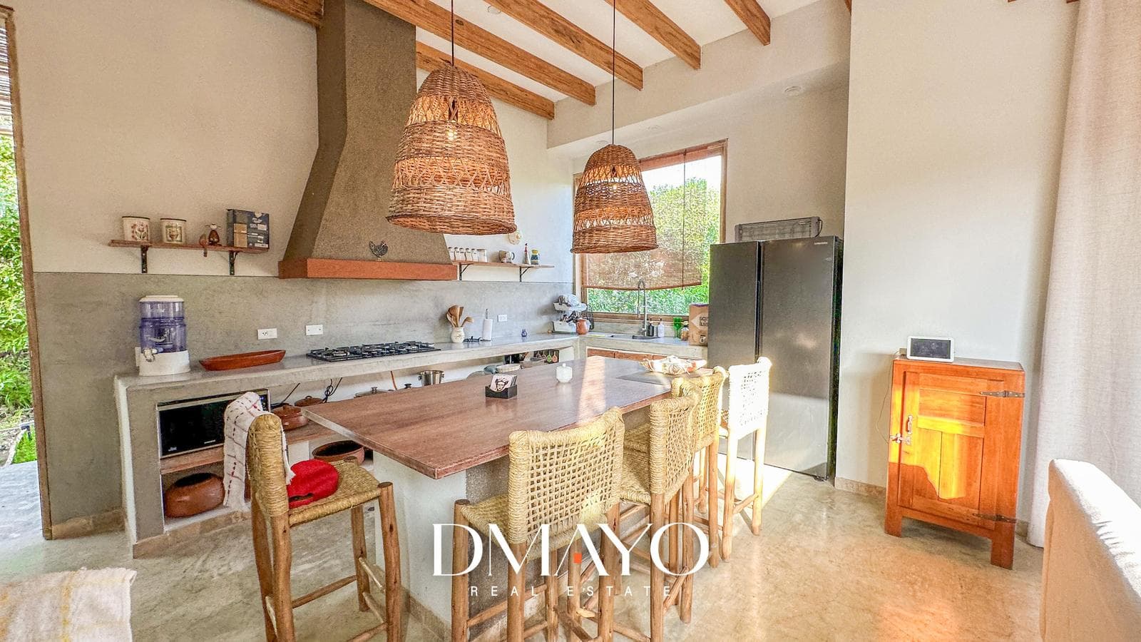 Se Vende, Casa de Campo de 1,000 m2, con Piscina, Condominio Cerrado - Cañete - 1