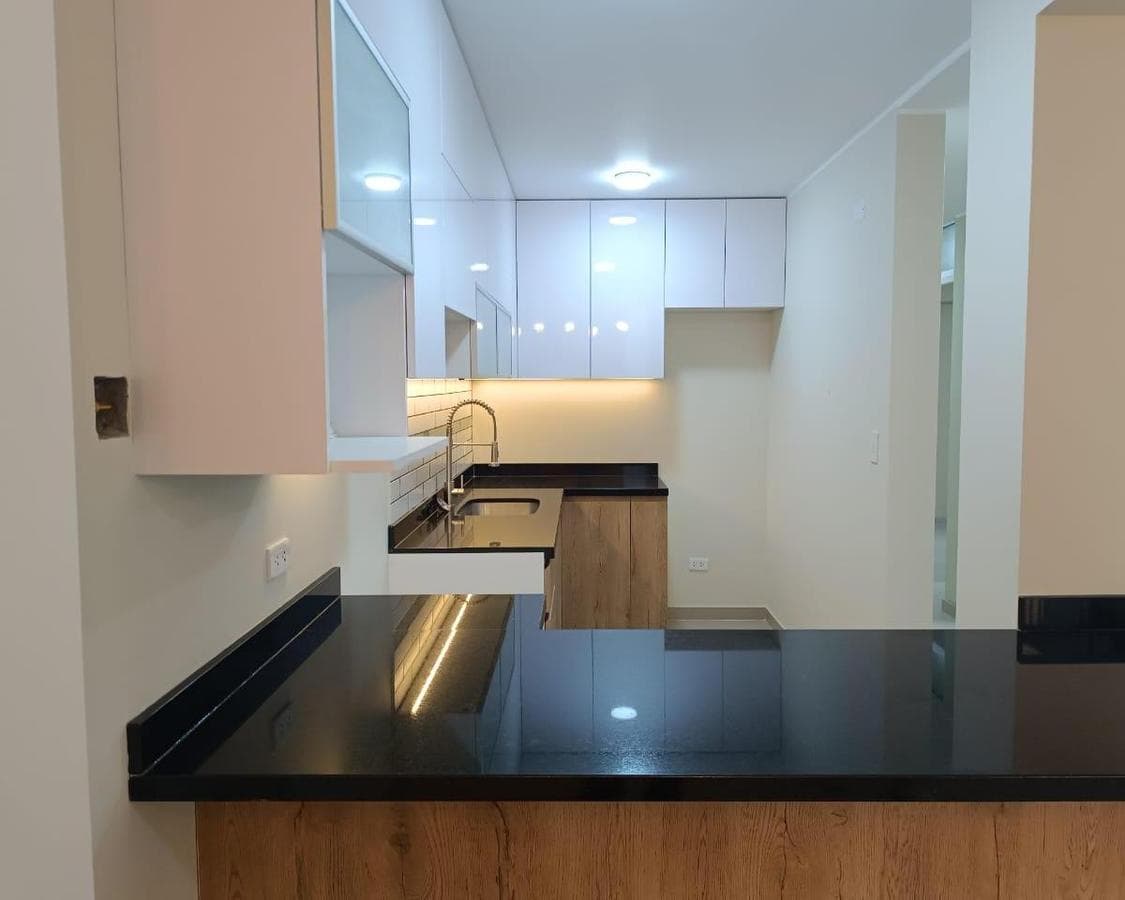 Se Vende Departamento 203 Chorrillos Urb. Las Delicias de Villa - 1