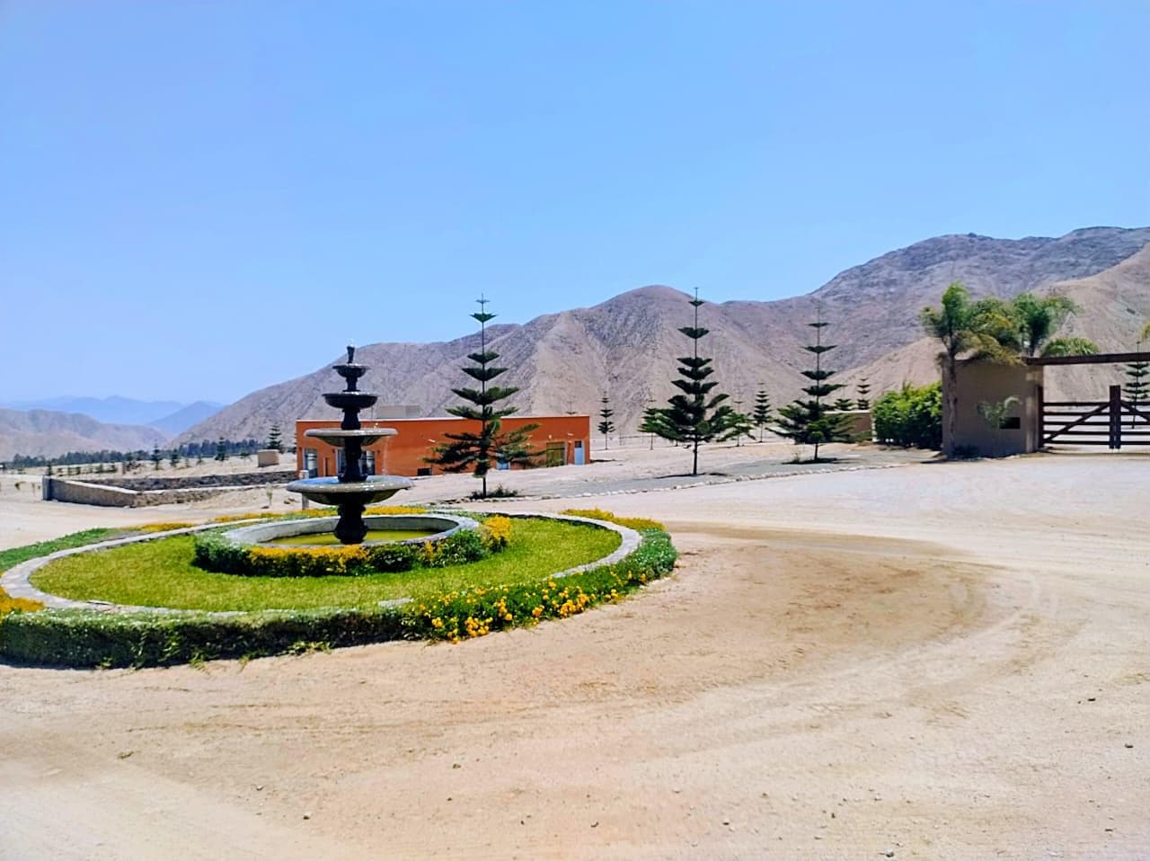 Se Vende Amplio Terreno en Cieneguilla - 1