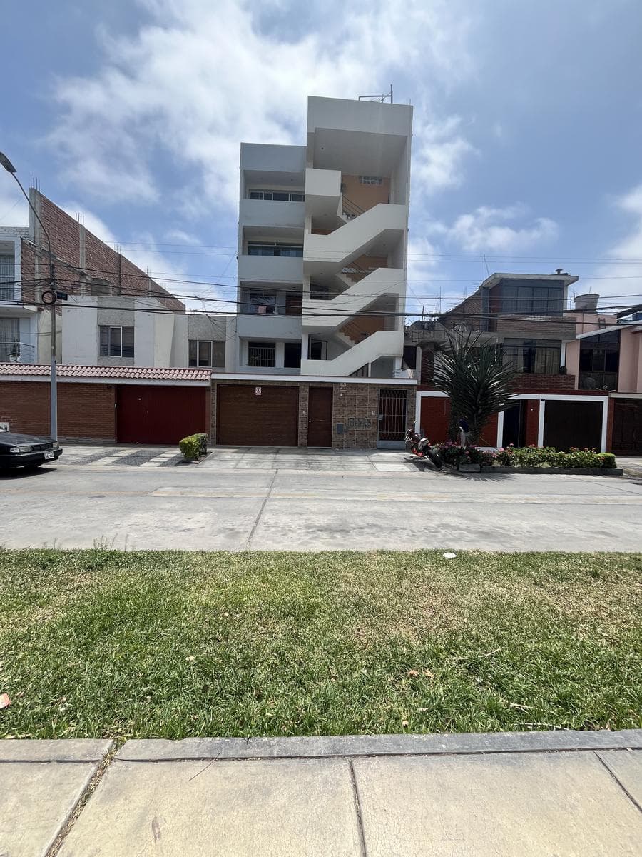 En venta Depa de 108 m2 - Pueblo Libre - 1