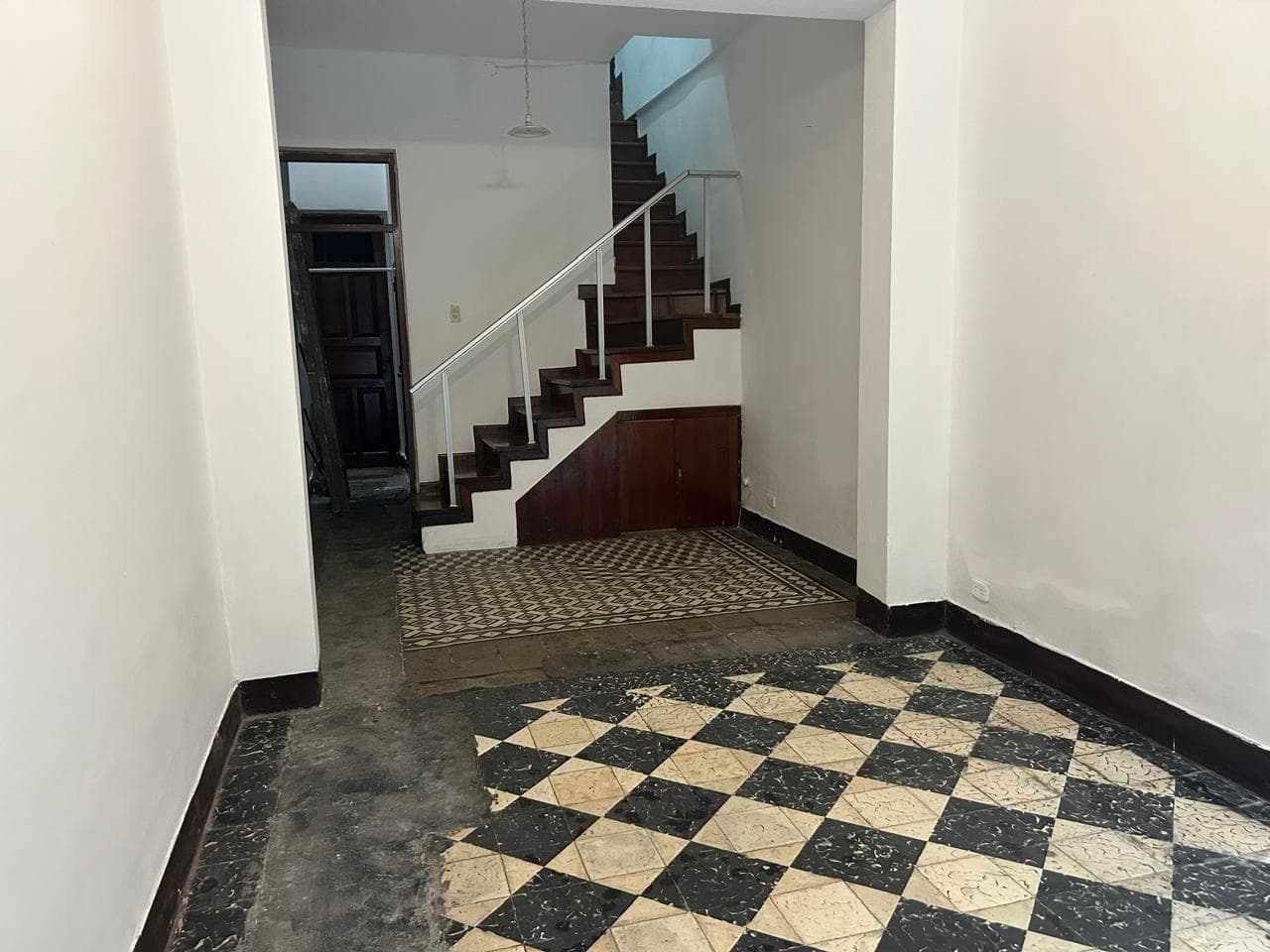 Vive O Invierte En Lince: Casa En Quinta Con Terraza - 1