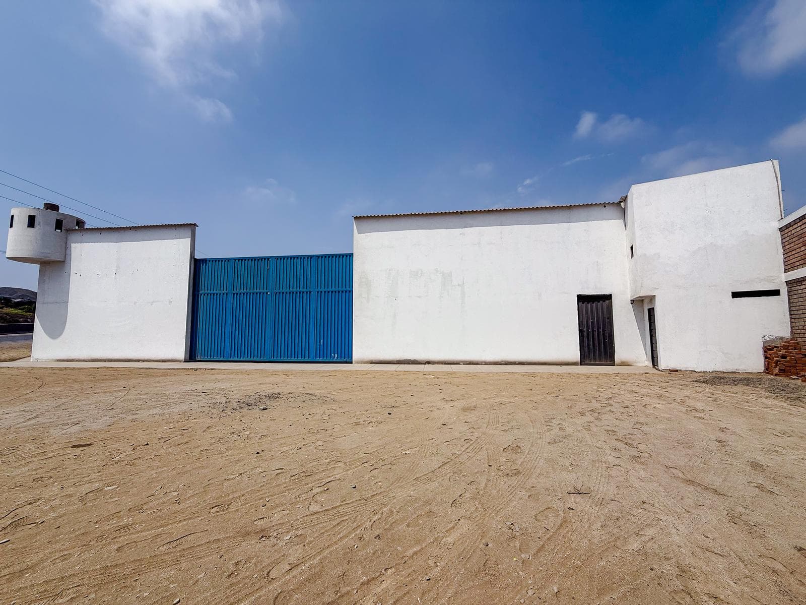 LOCAL COMERCIAL de 12,000m² usos Múltiples CHANCAY Zonificación C-Z, cerca del puerto de Chancay - 1