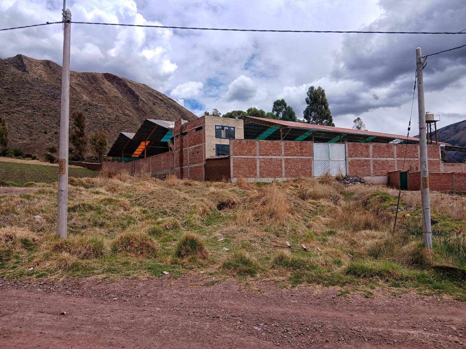 Vendo terreno en esquina Nuevo Husao - 1