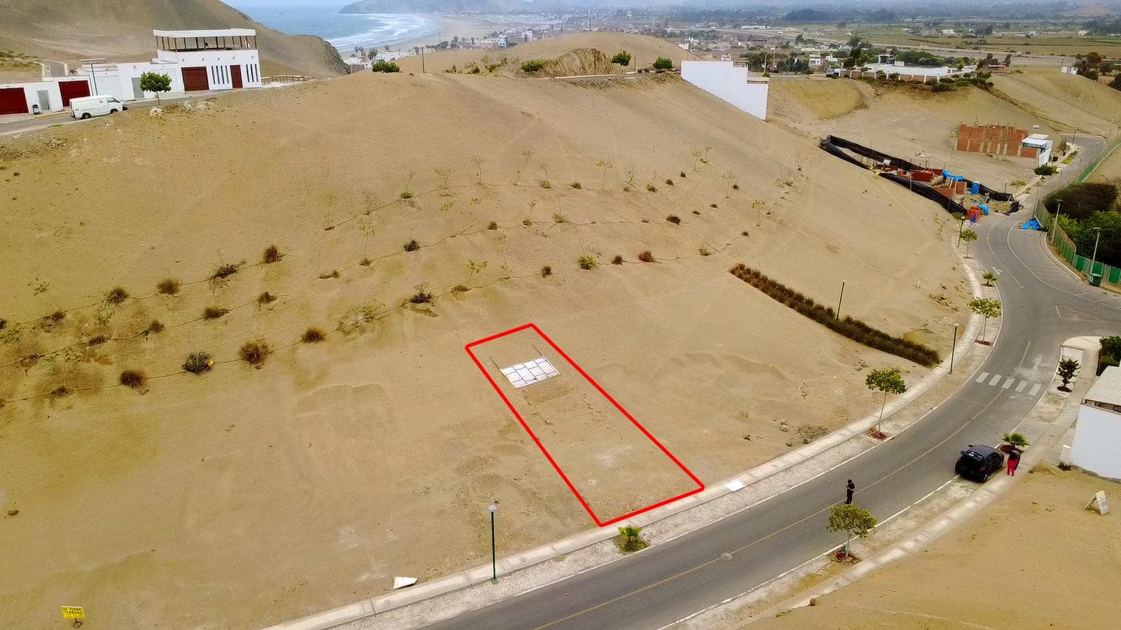 VENTA DE TERRENO DE PLAYA 140.88 M2 EN CONDOMINIO ALTO BUJAMA KM 92- MALA- CAÑETE - 1