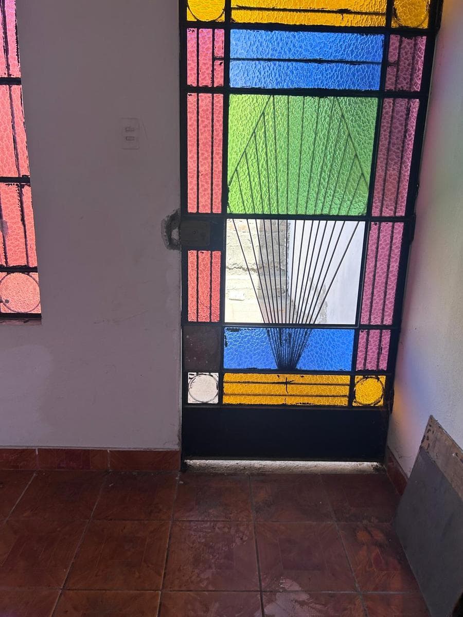 CASA EN VENTA COMO TERRENO EN EL BALNEARIO DE PUCUSANA - 1