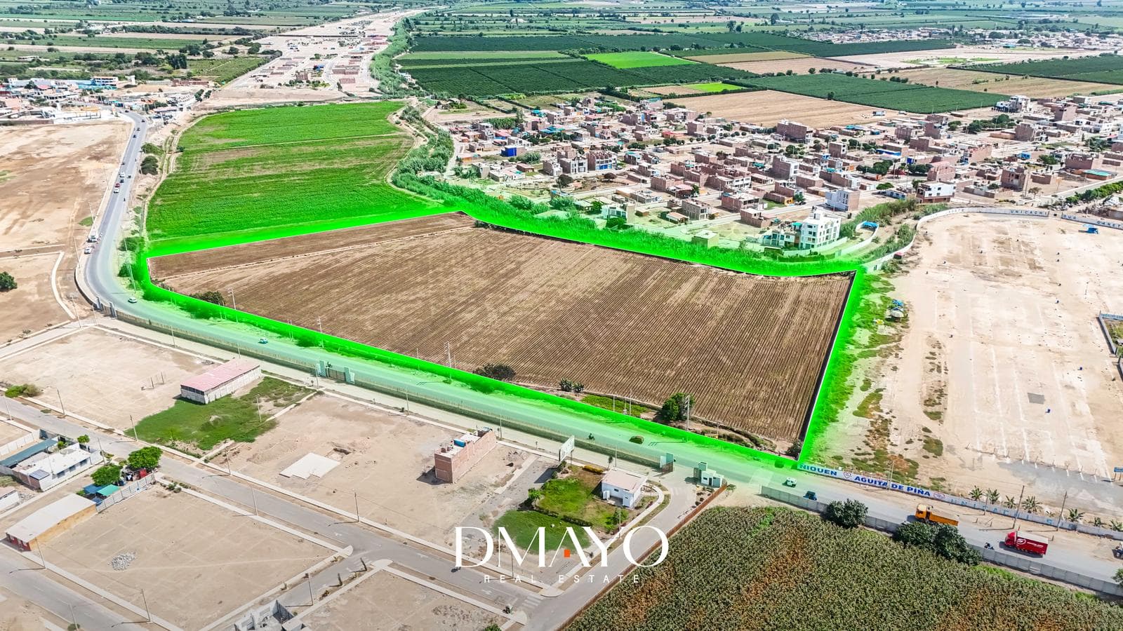 Se vende amplio terreno de 38,454 m², ubicado en Cañete, en la zona de Imperial - 1