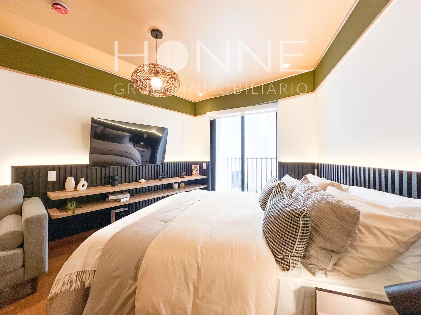 Venta de Departamentos en Av. Andrés Aramburú , Surquillo - 1